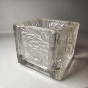 Partylite Flower Crystal Square Candle Holder Frosted Glass Chrysanthemum